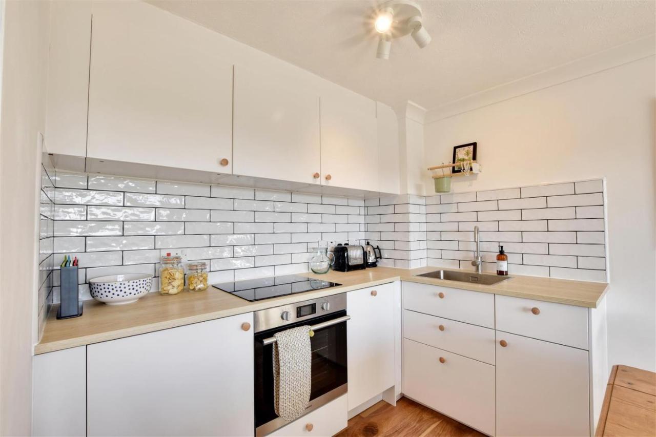 Nine The Boathouse Apartment Rye Luaran gambar